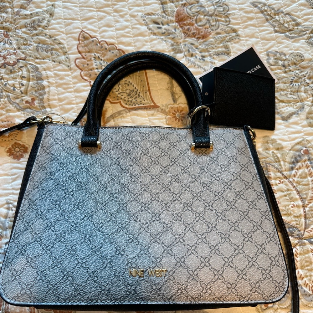 Nine West purse